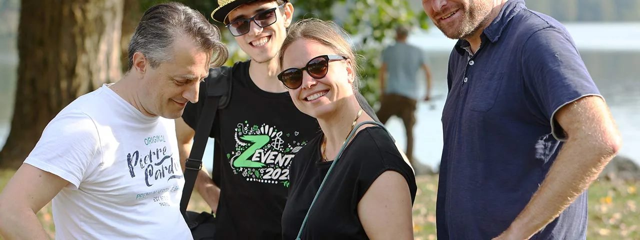 Teambuilding für Firmen im Kanton Aargau: Team beim Outdoor Escape Game